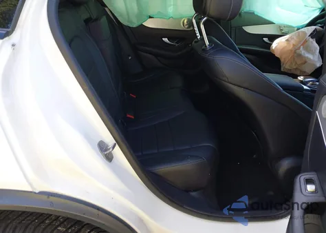 2017 Mercedes-Benz Glc Coupe 4Matic z USA, uszkodzony, nr VIN WDC0J4KB5HF258827